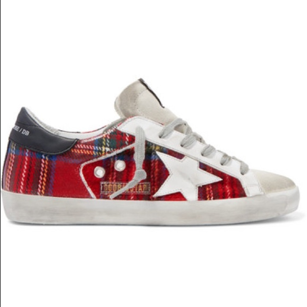 ISO these GG in a size 9❤️❤️❤️❤️